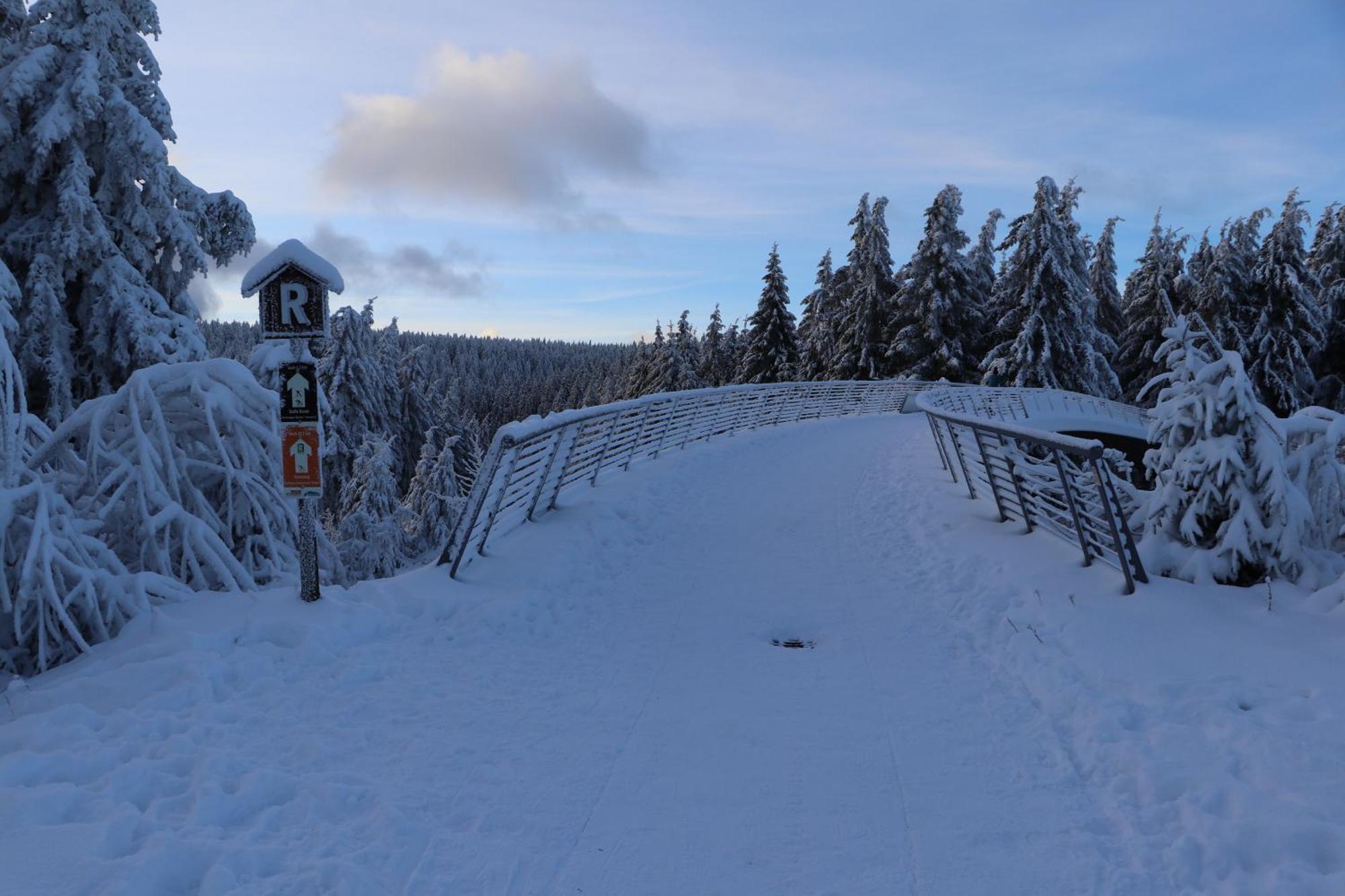 Oberhof - Tiefgarage Und Parkplatz Inklusive * Oberhof (Thuringia)
